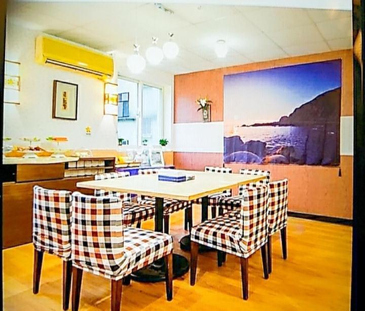 Non-Profit Bee Home Keelung Buitenkant foto